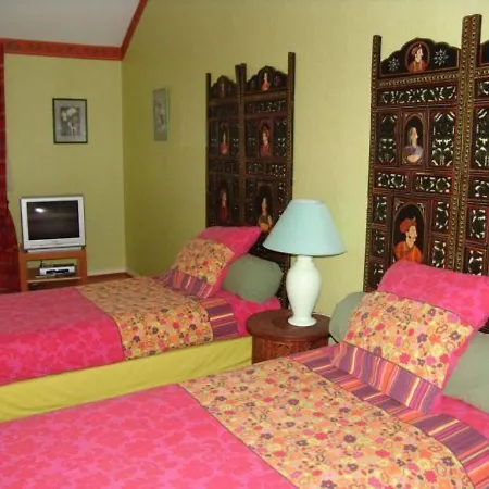 Bed & Breakfast Provencale Avec Salle De Bain Privee Et Parking - Fr-1-585-109 Futeau